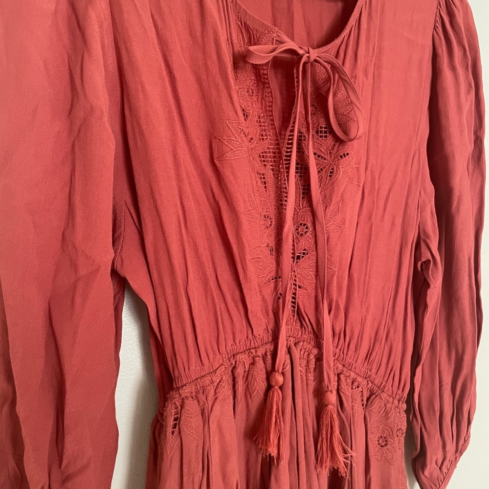 ASTR The Label - Picture 3 of 5
